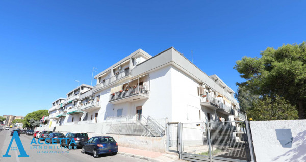 Appartamento in vendita a Taranto, Rione Laghi, Con giardino, 142 mq - Foto 4