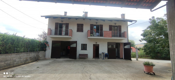 Casa indipendente in vendita a San Damiano d'Asti, San Giulio, Con giardino, 250 mq