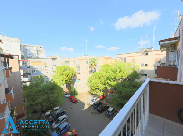 Appartamento in vendita a Taranto, Rione Italia - Montegranaro, 79 mq - Foto 3