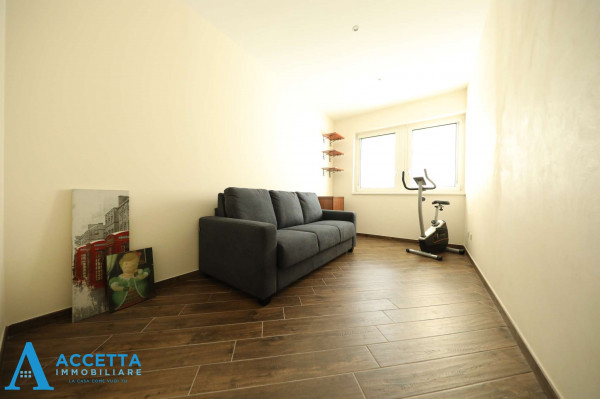 Appartamento in vendita a Taranto, Tre Carrare - Battisti, 102 mq - Foto 6