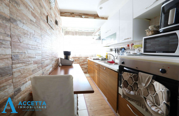 Appartamento in vendita a Taranto, Tre Carrare - Battisti, 59 mq - Foto 15
