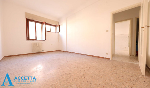 Appartamento in vendita a Taranto, Tre Carrare - Battisti, 79 mq - Foto 13