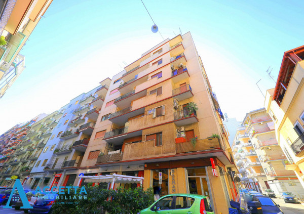 Appartamento in vendita a Taranto, Tre Carrare - Battisti, 79 mq - Foto 1