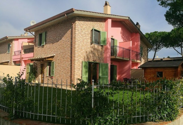 Casa indipendente in vendita a Perugia, San Martino In Campo, Con giardino, 150 mq - Foto 1