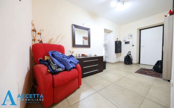 Appartamento in vendita a Taranto, Tre Carrare - Battisti, 75 mq
