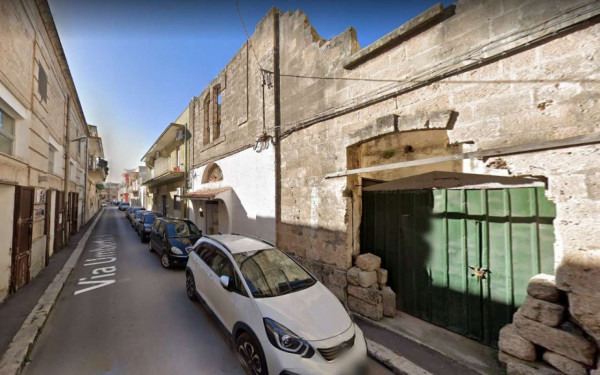 Locale Commerciale  in vendita a Taranto, Talsano, 343 mq - Foto 1