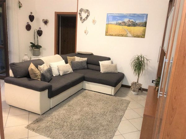 Appartamento in vendita a Corciano, San Mariano Di Corciano, 83 mq - Foto 1