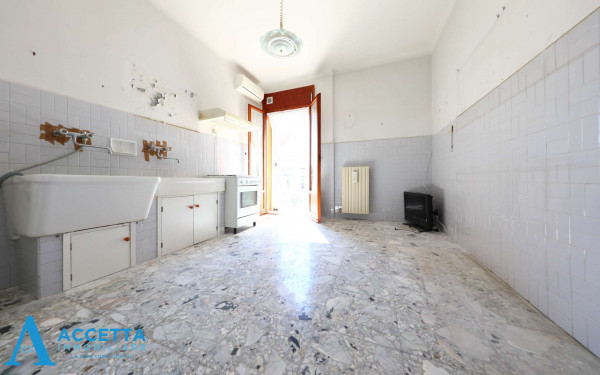 Appartamento in vendita a Taranto, Tre Carrare - Battisti, 118 mq - Foto 14
