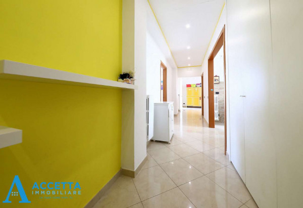 Appartamento in vendita a Taranto, Rione Italia - Montegranaro, 89 mq - Foto 5