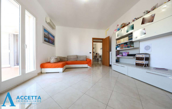 Appartamento in vendita a Taranto, Rione Italia - Montegranaro, 89 mq - Foto 7
