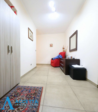 Appartamento in vendita a Taranto, Tre Carrare - Battisti, 75 mq - Foto 17