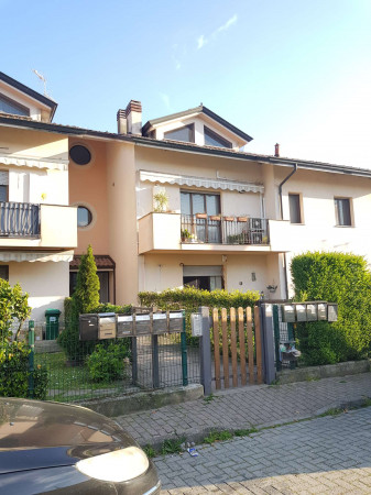 Appartamento in vendita a Casaletto Lodigiano, Residenziale, Con giardino, 92 mq