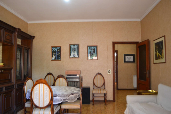 Appartamento in vendita a Roma, Vigna Pia, 110 mq
