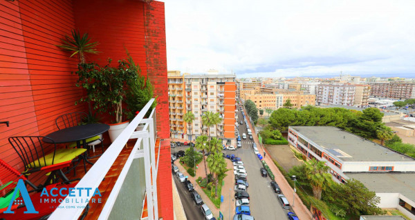 Appartamento in vendita a Taranto, Rione Italia - Montegranaro, 105 mq - Foto 19