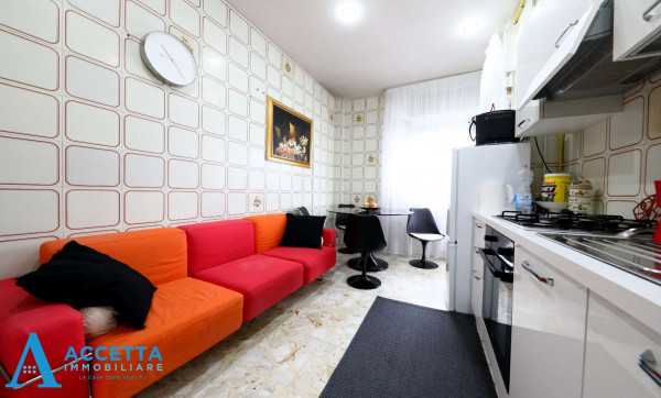 Appartamento in vendita a Taranto, Rione Italia - Montegranaro, 105 mq - Foto 11