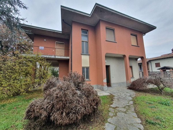 Villa in vendita a Capergnanica, Residenziale, Con giardino, 280 mq - Foto 1