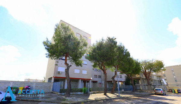 Appartamento in vendita a Taranto, Paolo Vi, Con giardino, 77 mq - Foto 3