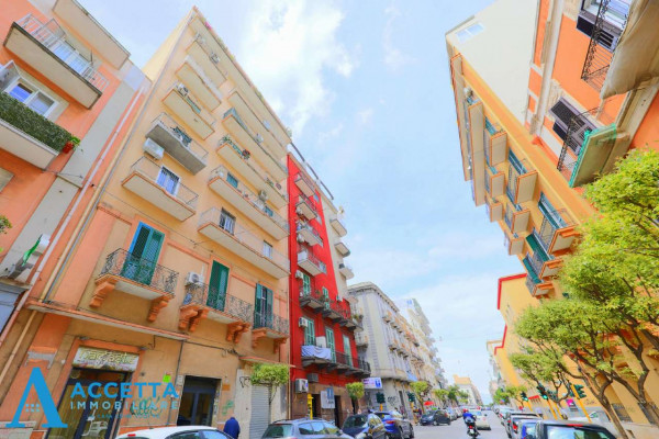 Appartamento in vendita a Taranto, Tre Carrare - Battisti, 107 mq - Foto 3