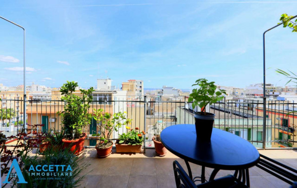 Appartamento in vendita a Taranto, Tre Carrare - Battisti, 107 mq - Foto 18