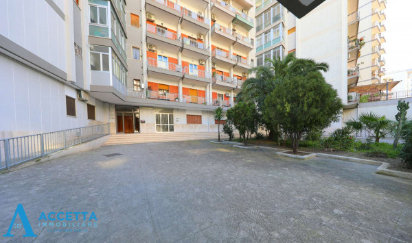 Appartamento in vendita a Taranto, Rione Italia - Montegranaro, Con giardino, 94 mq - Foto 5