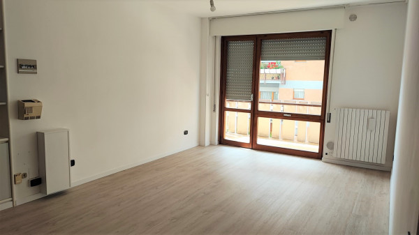 Appartamento in vendita a Perugia, Monteluce, 82 mq