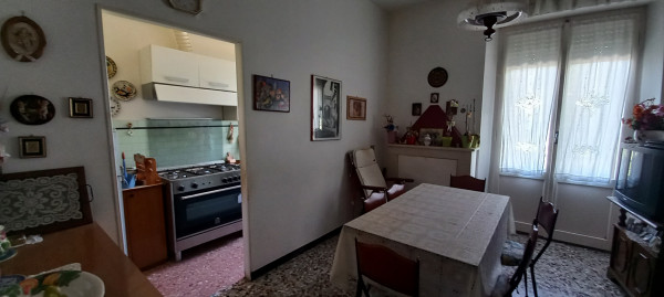 Casa indipendente in vendita a Fermo, Semicentro, Con giardino, 250 mq - Foto 6