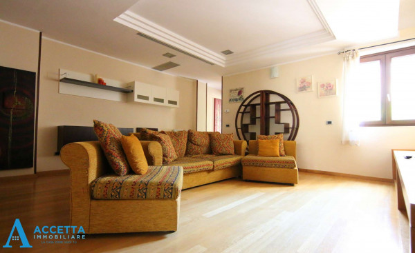 Appartamento in vendita a Taranto, Rione Italia - Montegranaro, 115 mq - Foto 4