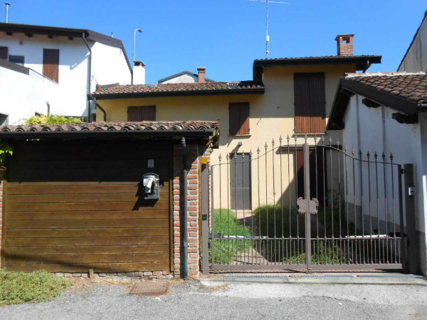 Casa indipendente in vendita a Borghetto Lodigiano, Residenziale, Con giardino, 141 mq - Foto 3