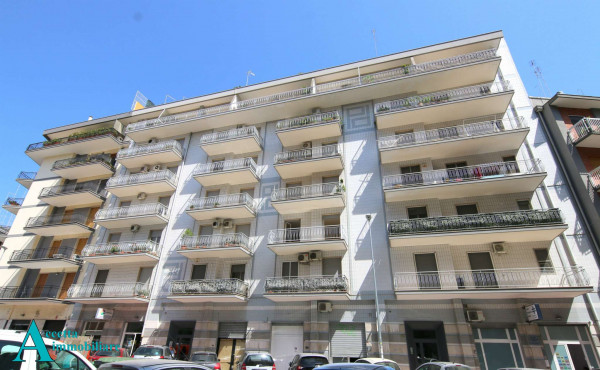 Appartamento in affitto a Taranto, Semicentrale, 89 mq - Foto 2