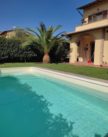 Villa in vendita a Tuoro sul Trasimeno, Vernazzabo, Con giardino, 130 mq - Foto 1