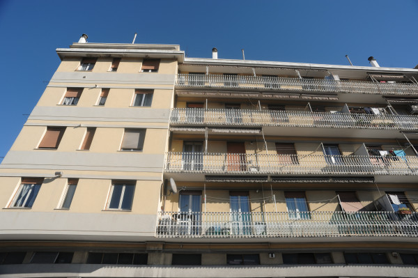 Appartamento in vendita a Genova, Pontedecimo, 88 mq