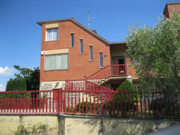 Appartamento in vendita a Perugia, San Marco, 170 mq