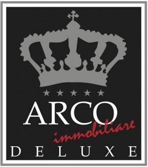 Logo Arco Immobiliare Deluxe